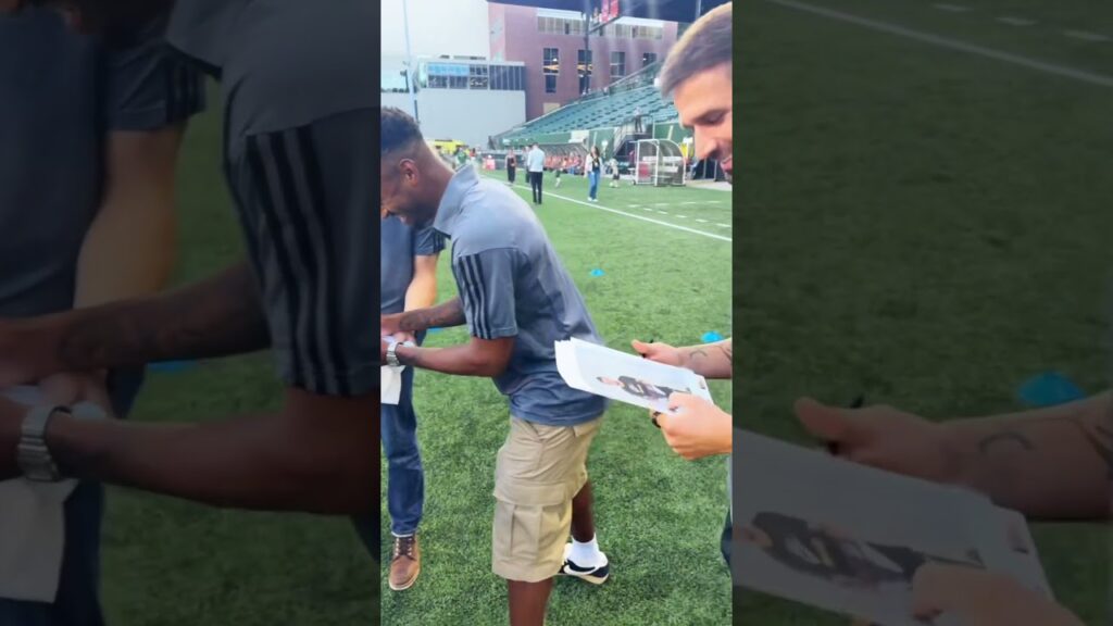 @nardwuar would be proud ๐ Maybe it’s time to check your archives #RCTID ๐ @nardwuar would be proud ๐ Maybe it's time to check your archives #RCTID ๐