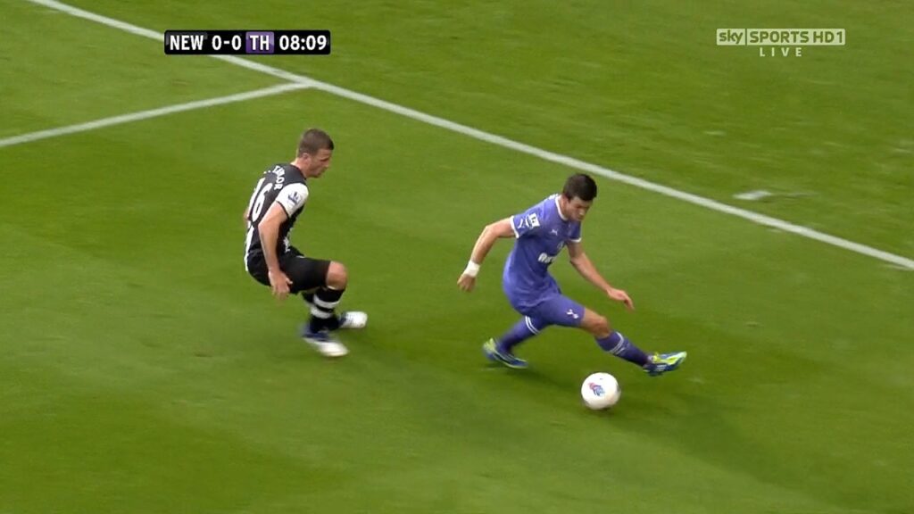 Gareth Bale Vs Newcastle (EPL) (Away) (16/10/2011) 3D 1080i By YazanM8x Gareth Bale Vs Newcastle (EPL) (Away) (16/10/2011) 3D 1080i By YazanM8x