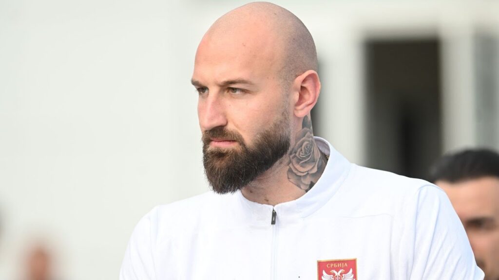 "Hteli su da ispadnem alkoholičar" Selektor o navodnoj Vanjinoj tuči na EURO: Nisam znao za to...