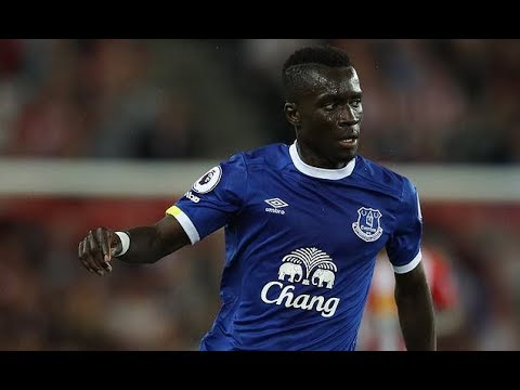 Idrissa Gueye left out of Everton’s squad to face Huddersfield amid PSG links Idrissa Gueye left out of Everton's squad to face Huddersfield amid PSG links