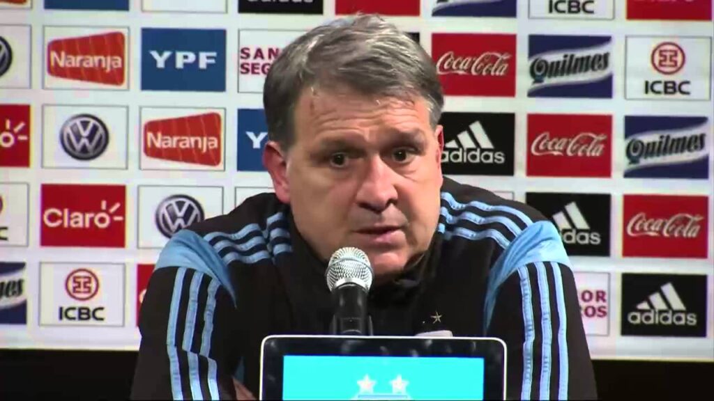 Gerardo Martino apologies for Messi no-show