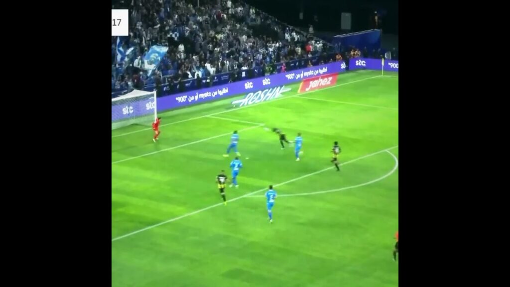 اليوم مع الزعيم 💙🔥😰!   #الهلال #تصميم #الاتحاد #الاهلي #النصر #تصاميم #shorts #fyp #edit