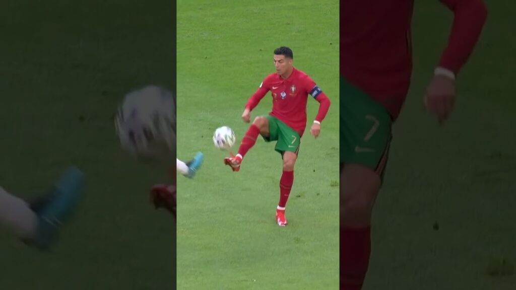 UEFA EURO 2024 - This Cristiano Ronaldo skill 🤯___EURO2024 _CR7 _Skill #football #ronaldo #shorts