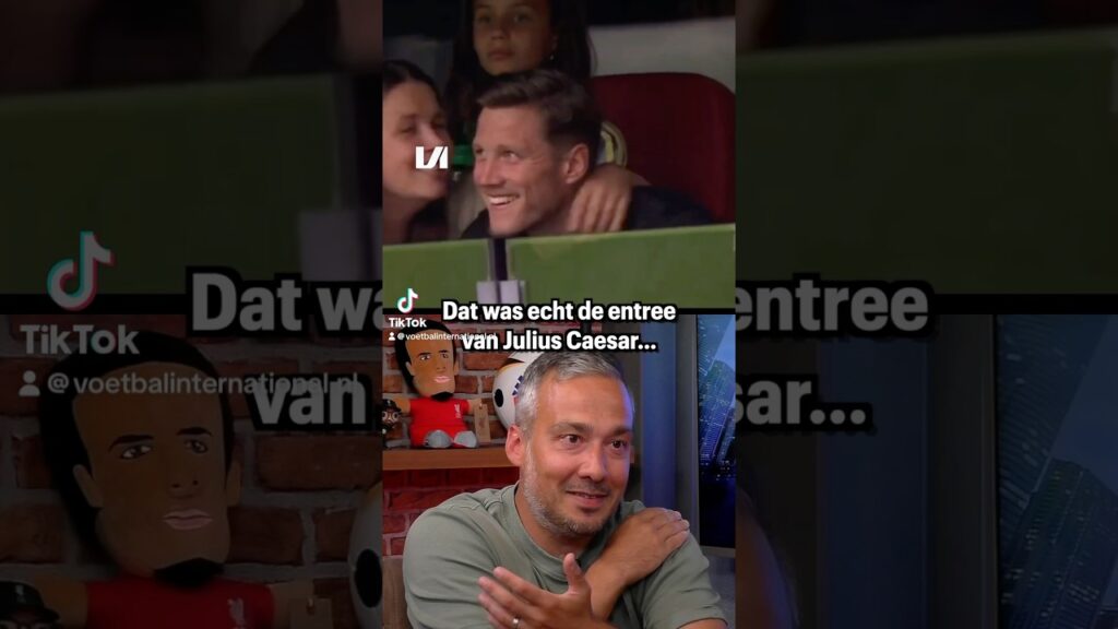 👏 De entree van Wout Weghorst in de ArenA was zoals die van Julius Caesar! 😂 #ajax #weghorst