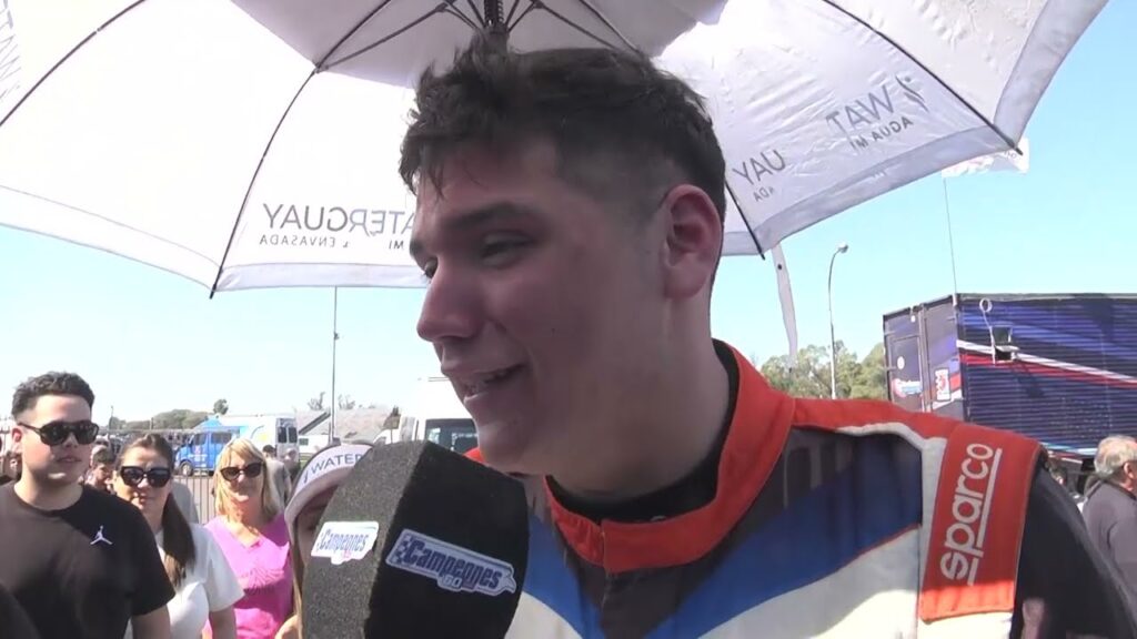 CARRERÓN de Thiago MARTÍNEZ para arribar 2° en Buenos Aires CARRERÓN de Thiago MARTÍNEZ para arribar 2° en Buenos Aires