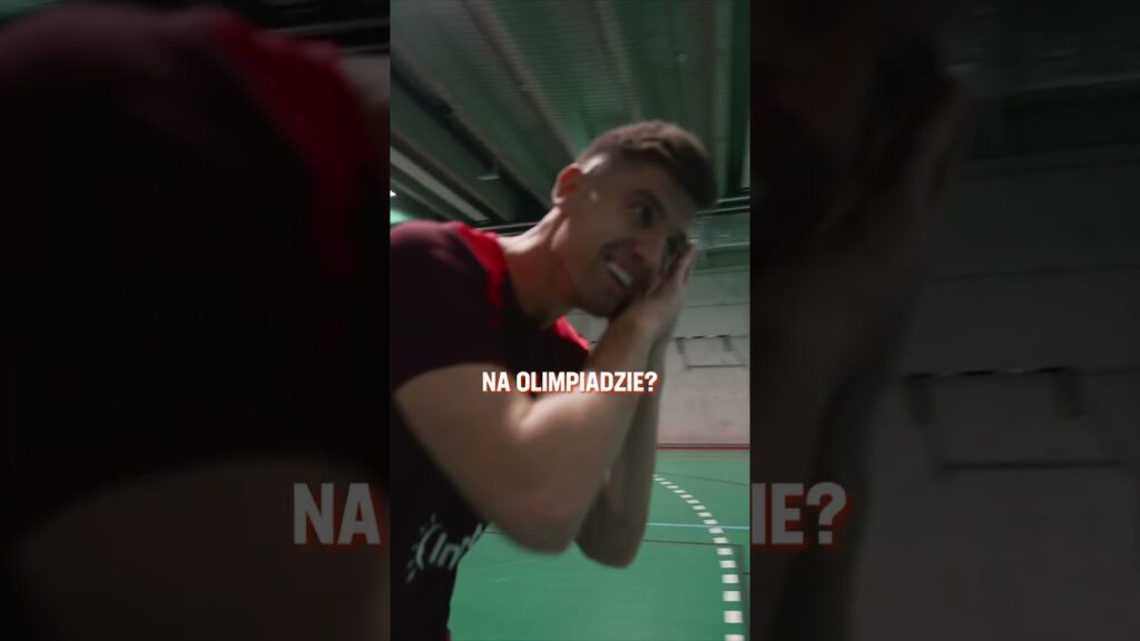 ZIELIŃSKI VS. PIĄTEK W KOSZA! 🏀 #zielinski #piatek #football #laczynaspilka #sports #piłkanożna