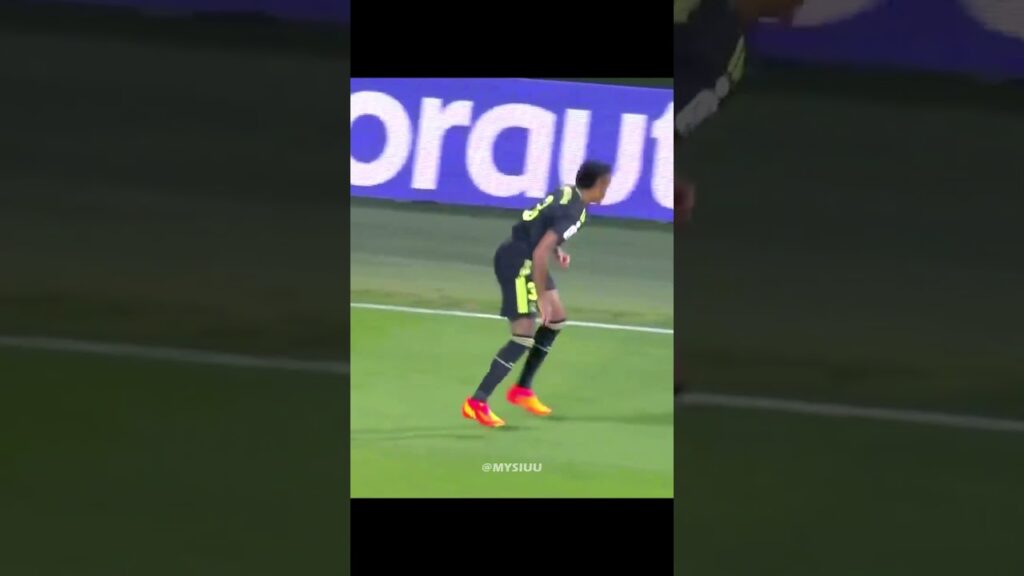 Eder Militao Epic Roll Up