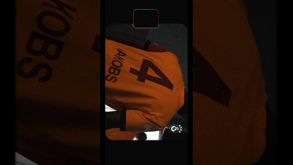 🎬 Yeni transferimiz Ismail Jakobs, takımımızla birlikte ilk antrenmanına çıktı. 🦁