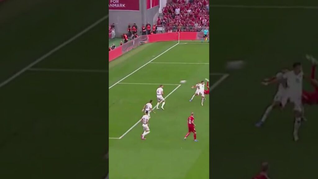 🇩🇰🚲Yussuf Poulsen's bicycle kick vs Serbia #shorts #football #denmark