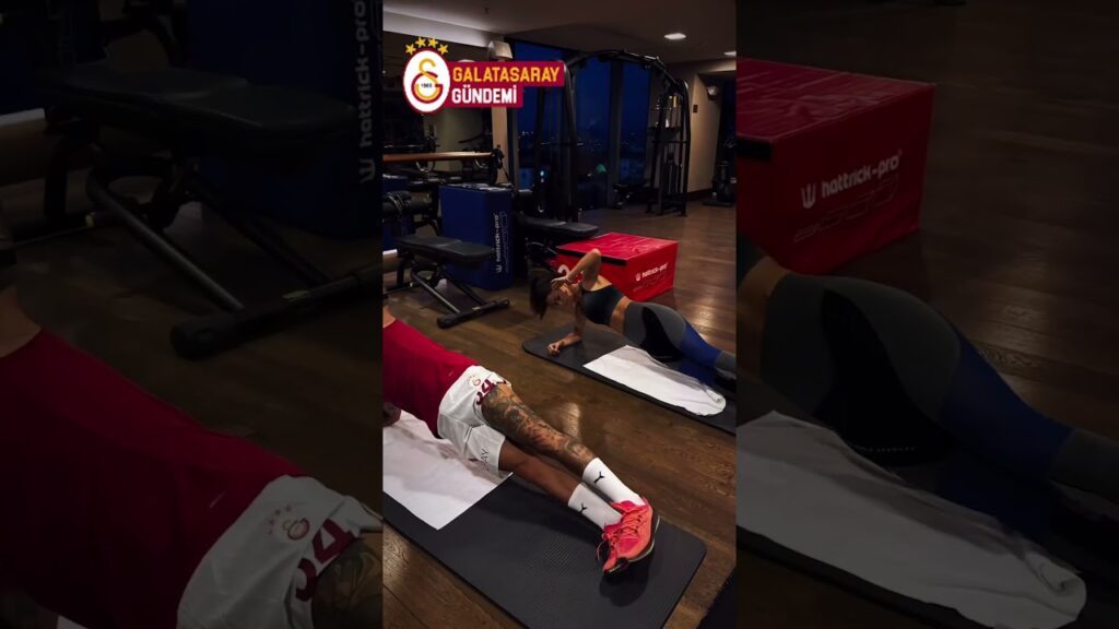 Lucas Torreira Ve Devrim Özkan Birlikte Çalışıyor #shorts #torreira #devrimözkan