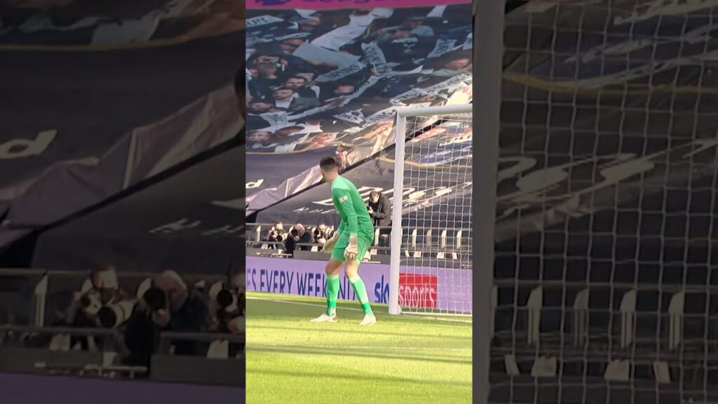 The streets will never forget Gareth Bale 🥹