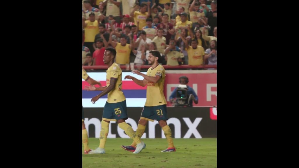 La increíble jugada de Brian y el histórico gol 110 de Henry Martín  🦅🫶  #futbol #clubamerica