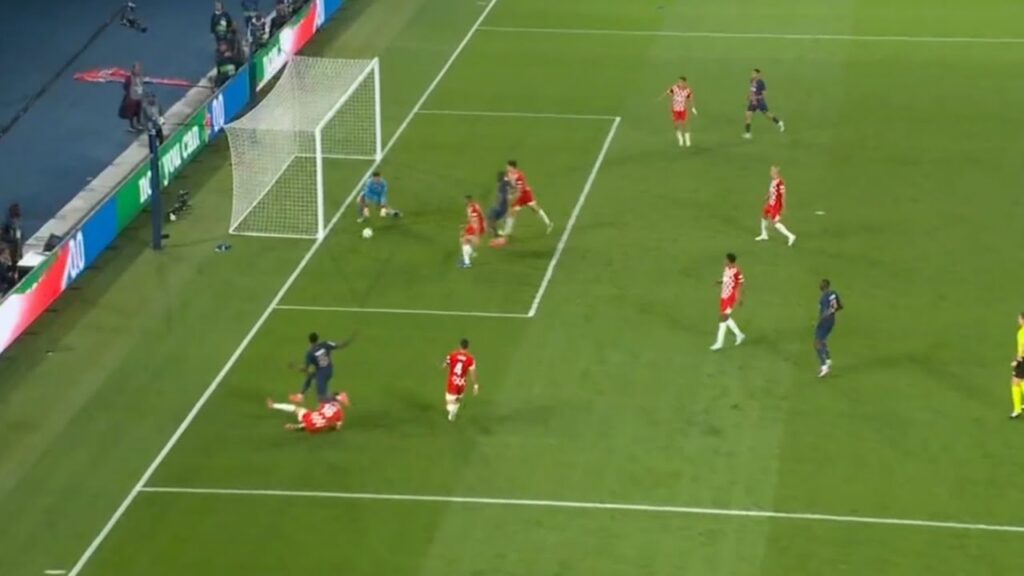 Nuno Mendis Goal vs Girona, Paulo Gazzaniga Error, PSG vs Girona Highlights, Champions League 2024