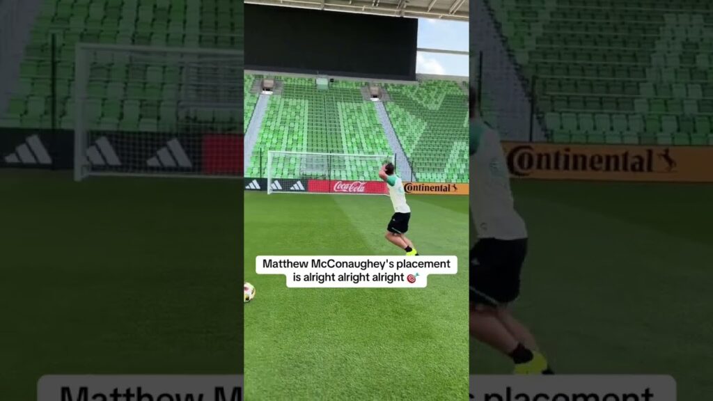 The reactions though 🤣 (via @AustinFC)