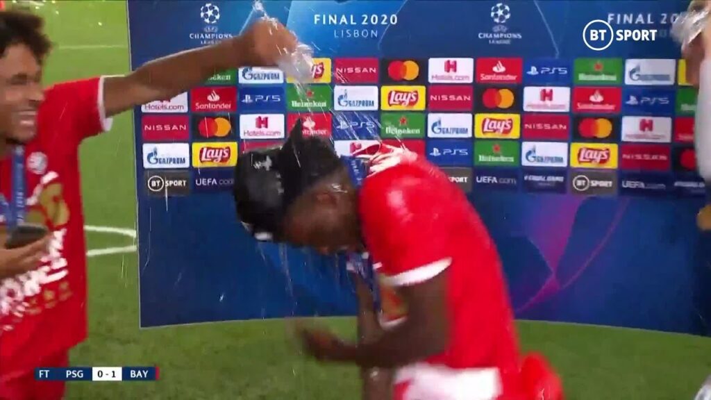"COME ON!" Alphonso Davies' interview after winning Champions League is gatecrashed!