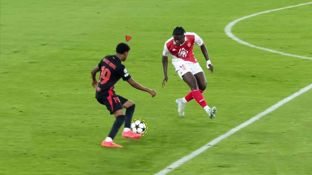 The Art of Plays in Football 2024/25