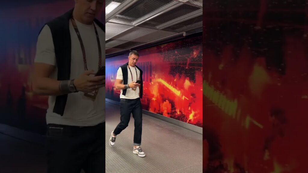 Fernando Muslera, galibiyet ardından stattan mutlu ayrıldı. #galatasaray