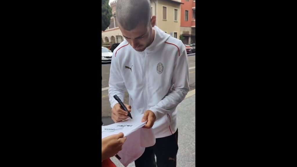 El NUEVO LOOK de ÁLVARO MORATA