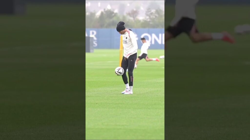 Achraf at work 💫 #hakimi #psg #skills