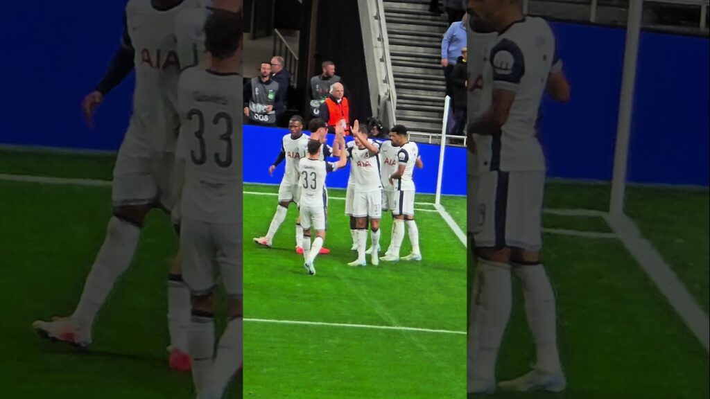 SARR AND TEAM MATES CELEBRATE