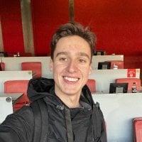 [Freddie Cardy] Laura Wienroither has left the ground on crutches- wasn’t massively limping, and moving fairly quickly