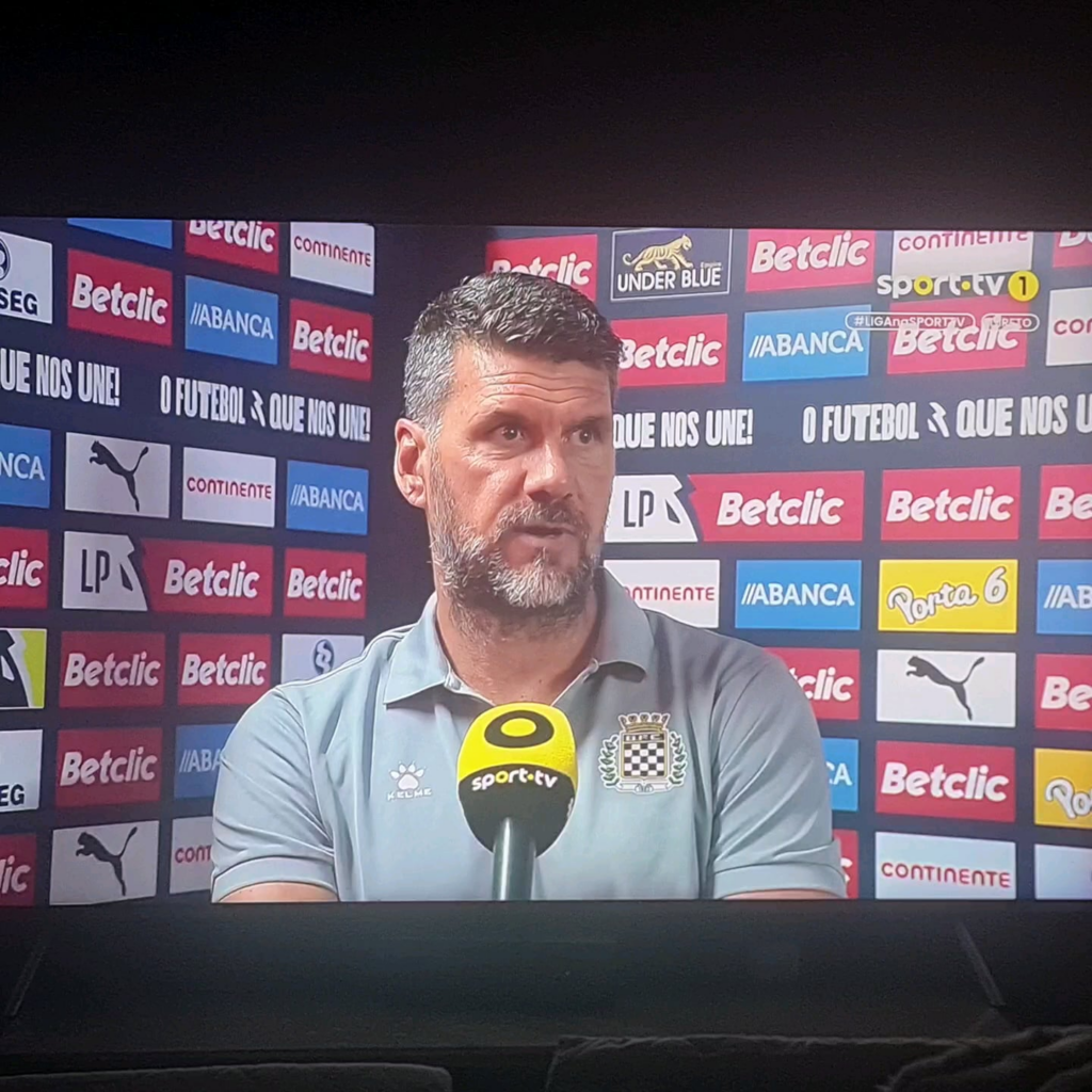 Isto sim é uma flash interview caralho...