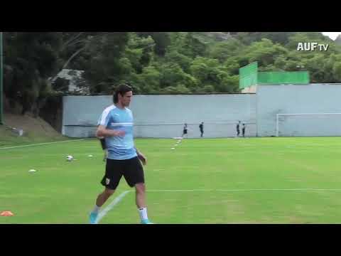 Maxi Gómez, con Uruguay: "Estoy muy contento de poder estar al lado de Luis Suárez y Cavani"