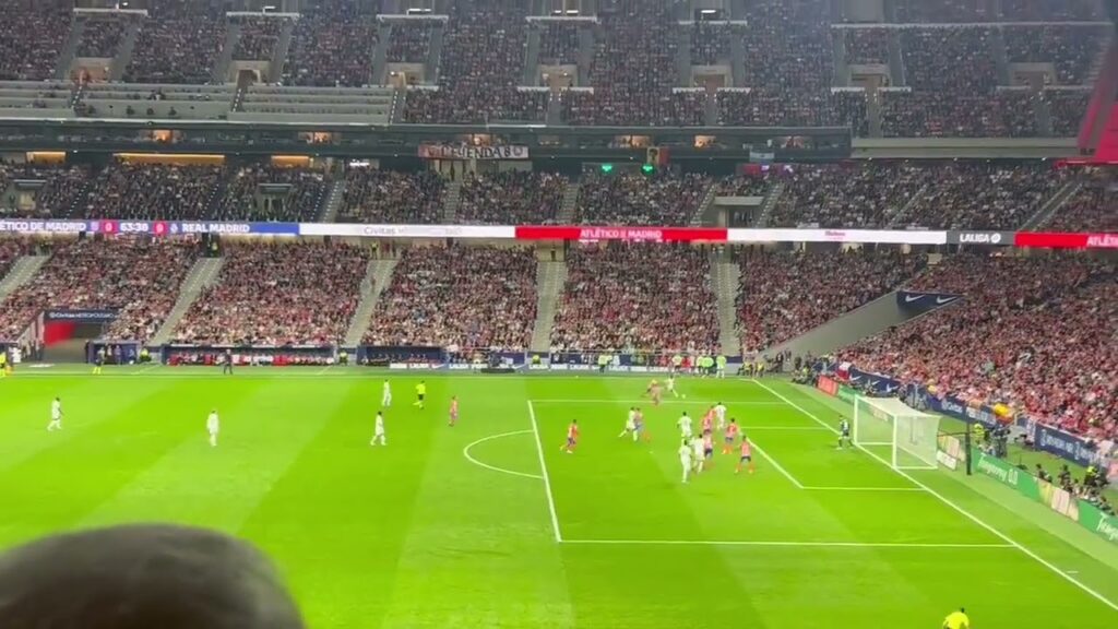 Gol de Éder Militão - Atlético de Madrid 1-1 Real Madrid #miliao #realmadrid #laliga