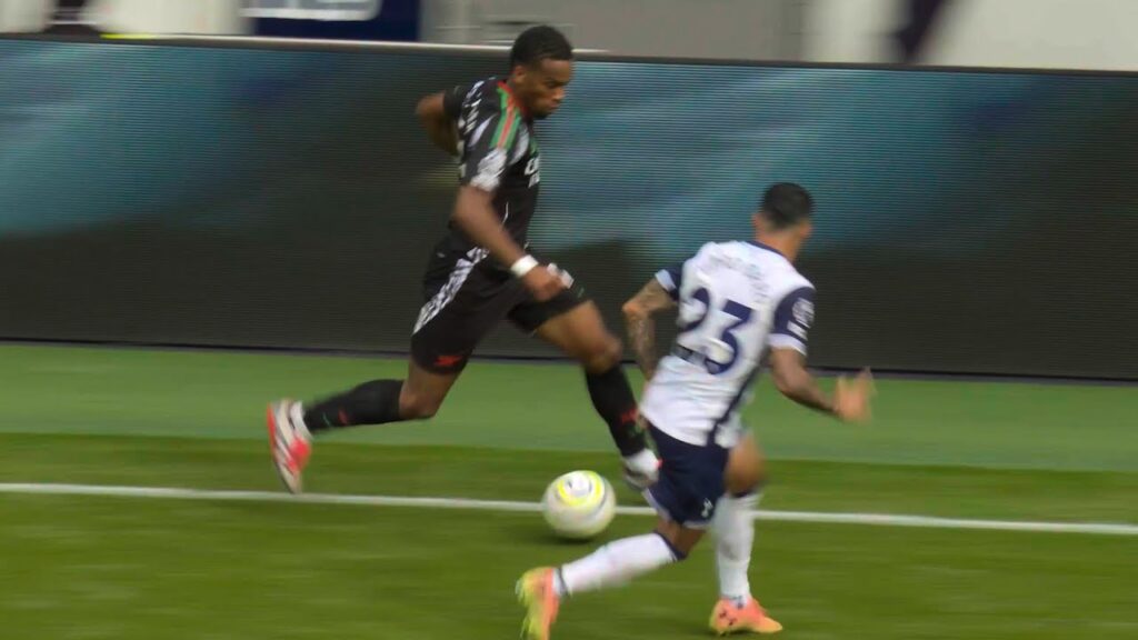 Jurrien Timber is just Class 🇳🇱