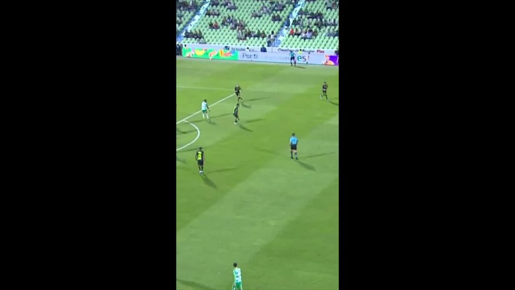 🔥 ¡Le das libertad a PRECIADO y no perdona! ¡Ya gana SANTOS LAGUNA! 😮💨 | #shorts #tudn 🔥 ¡Le das libertad a PRECIADO y no perdona! ¡Ya gana SANTOS LAGUNA! 😮💨 | #shorts #tudn