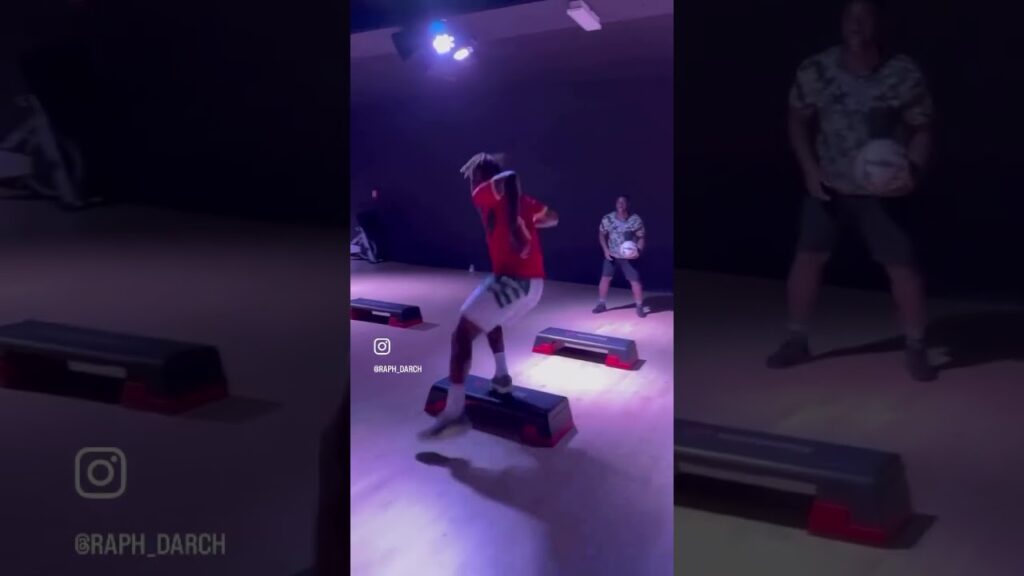 Christopher Wooh se prépare avant de rejoindre la sélection