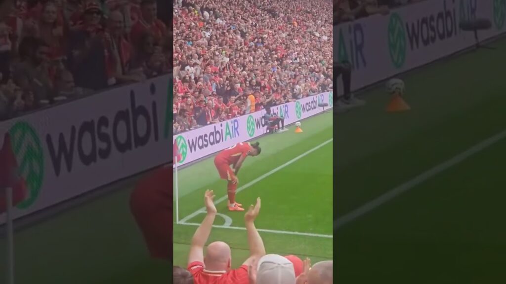 DARWIN NUNEZ GETS EMOTIONAL AFTER SCORING ❤️🥹 #lfc #nunez #liverpool #premierleague #football
