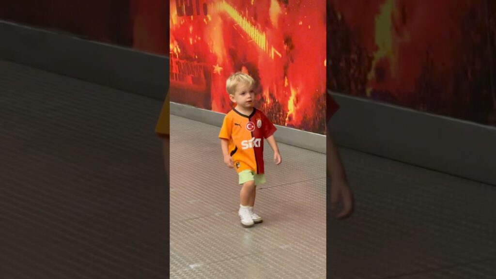 Alanyaspor maçı sonrası Mertens ve Ciro… #galatasaray #mertens  #alanyaspor #ciro