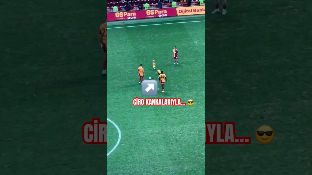 😂👏Ciro Mertens Kaan Ayhan’ın Oğluna Pas Öğretiyor!