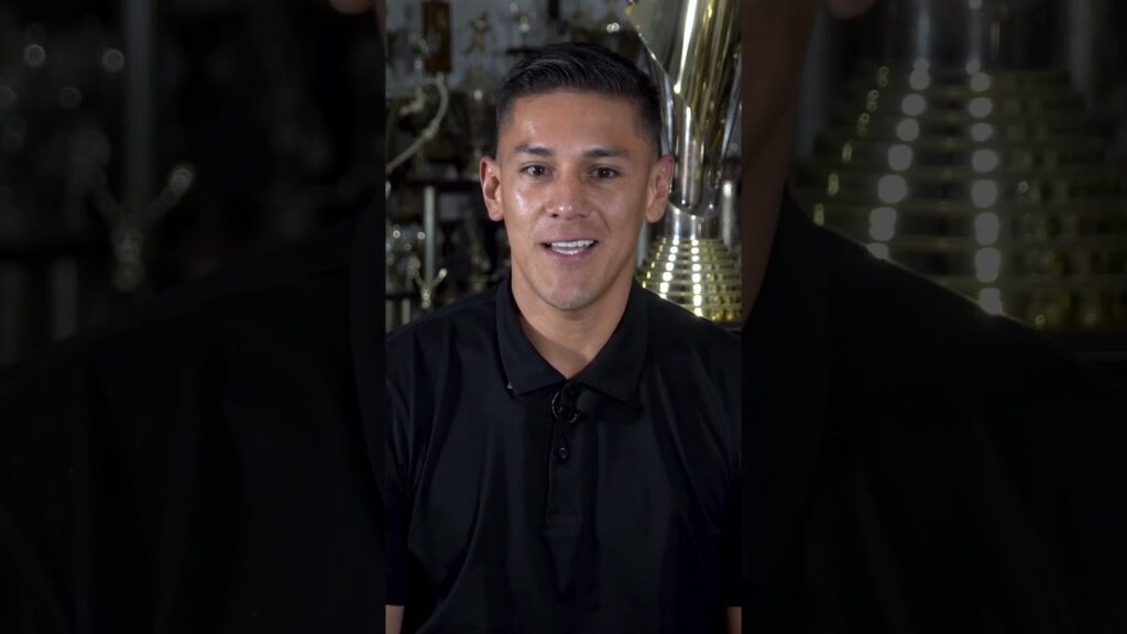 Óscar Duarte 🤝 ADN Morado 💜