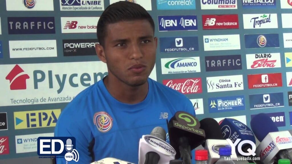 Johan Venegas hablando también sobre Jamaica