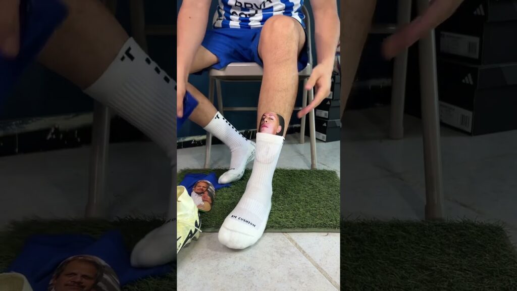 Las calcetas de Arteaga para salvarnos contra Jamaica 🥴 #eirenfutbol #arteaga #mexico #copaamerica