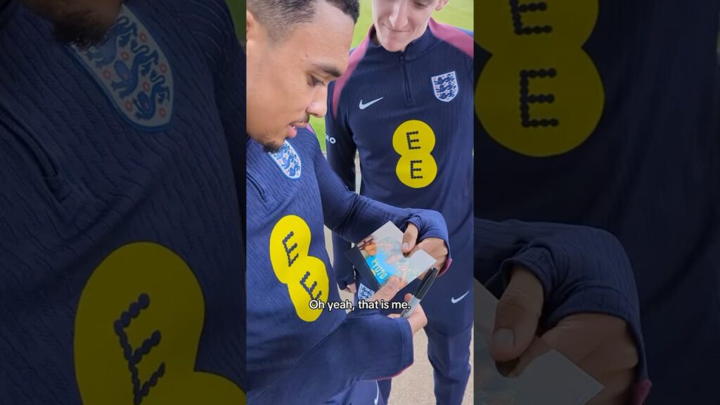 Signing old Photos 😂