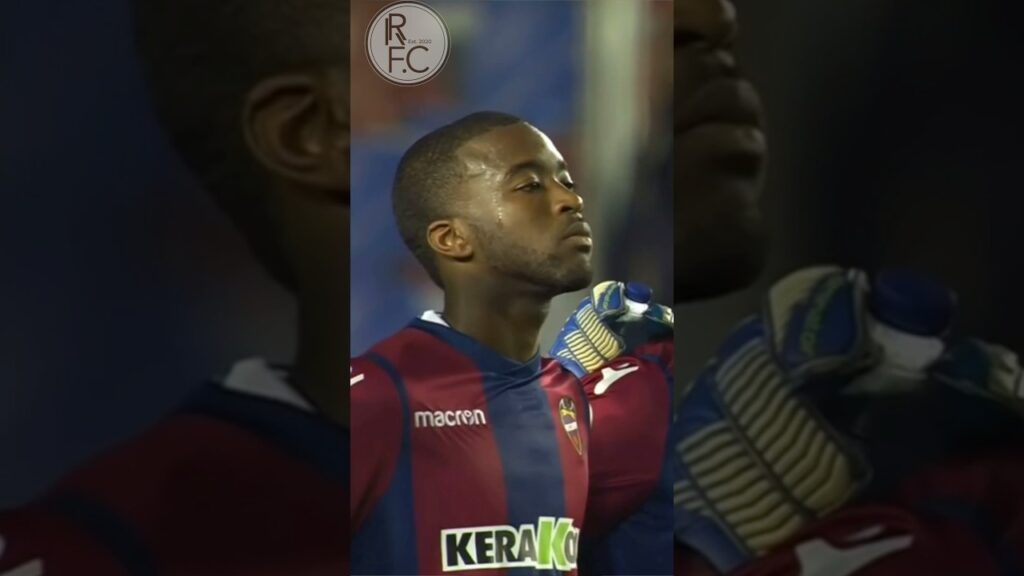 USA men’s national team | Shaq Moore | link below