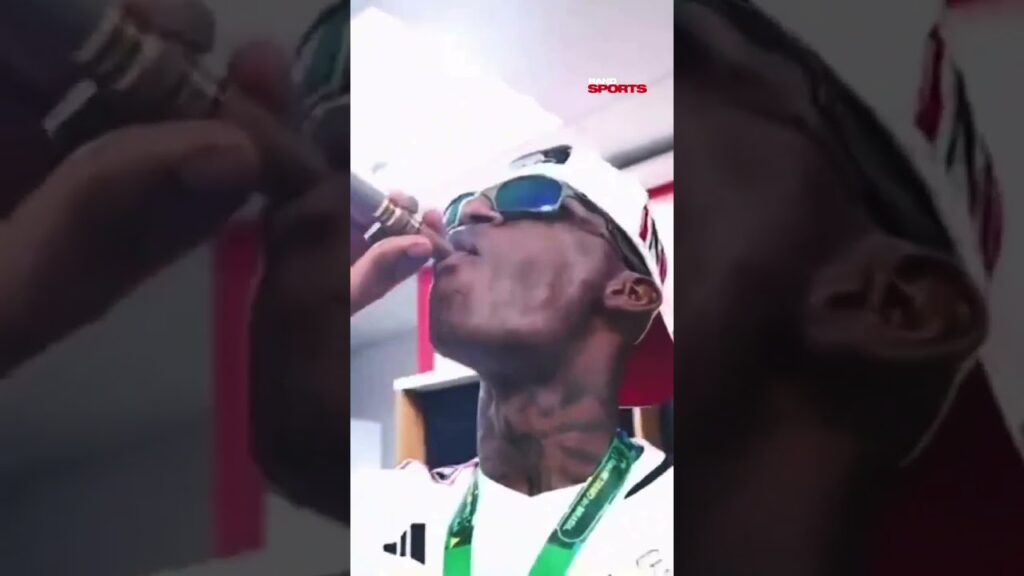 Todo mundo emocionado e o Arboleda daquele jeito comemorando o título da Copa do Brasil! 🤪🏆😎⚡