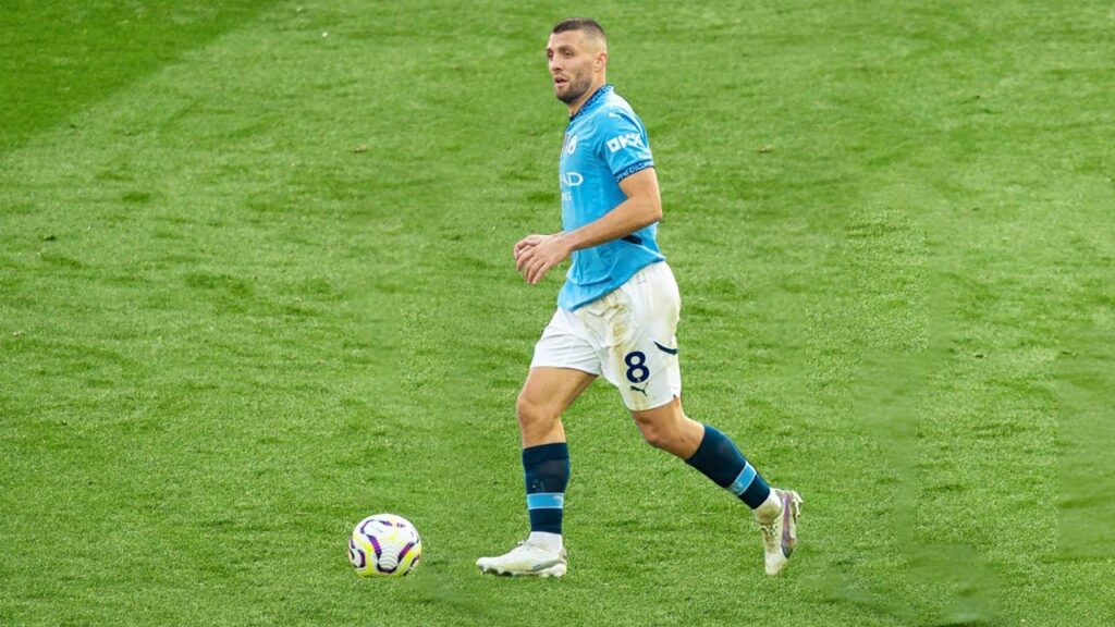 Mateo Kovačić Plays Beautiful Football Mateo Kovačić Plays Beautiful Football