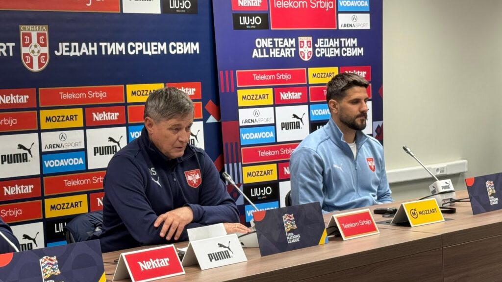 Selektor Dragan Stojković i kapiten Aleksandar Mitrović pred Švajcarsku
