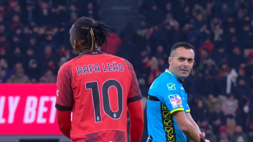 "Rafael Leão Proves He Can Be the Best Winger"