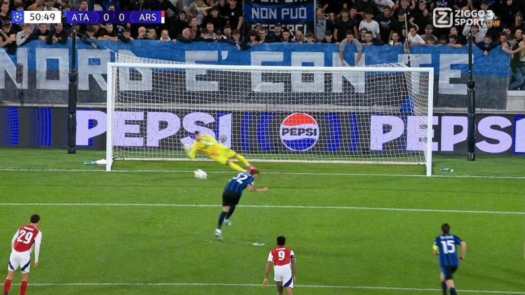 😱David Raya Outstanding Double Save from Penalty vs Atalanta!!