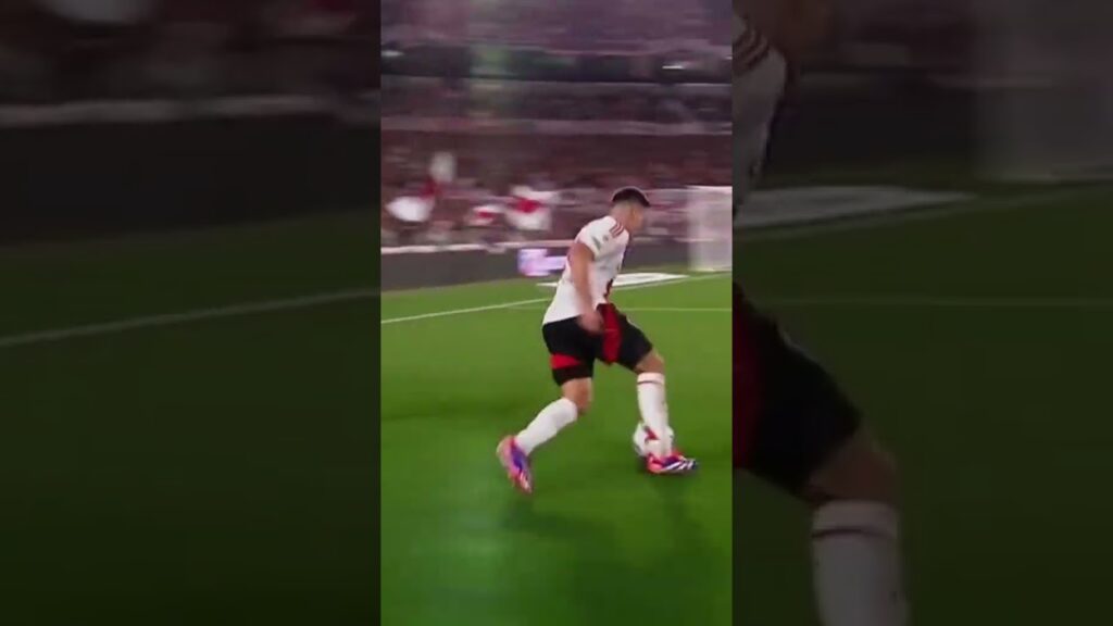 Ni lo movió 🤯 | Espectacular el Huevo Acuña en River Plate