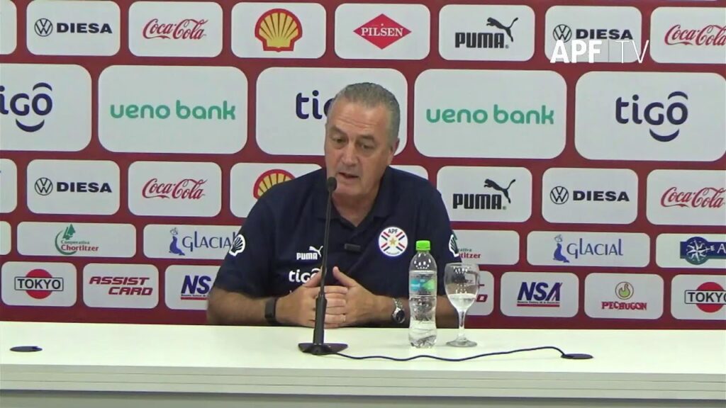 [EN VIVO] Conferencia de prensa con el DT albirrojo Gustavo Alfaro