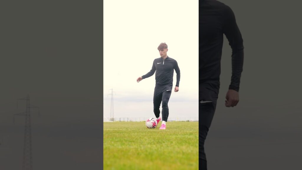 Nicola Zalewski dribbling 😱😱😱