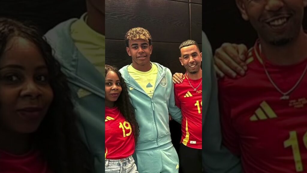 ¡SU ENTORNO MARCARÁ SU FUTURO! #lamineyamal #fcbarcelona #barça #barcelona #flick #ansufati #pedri