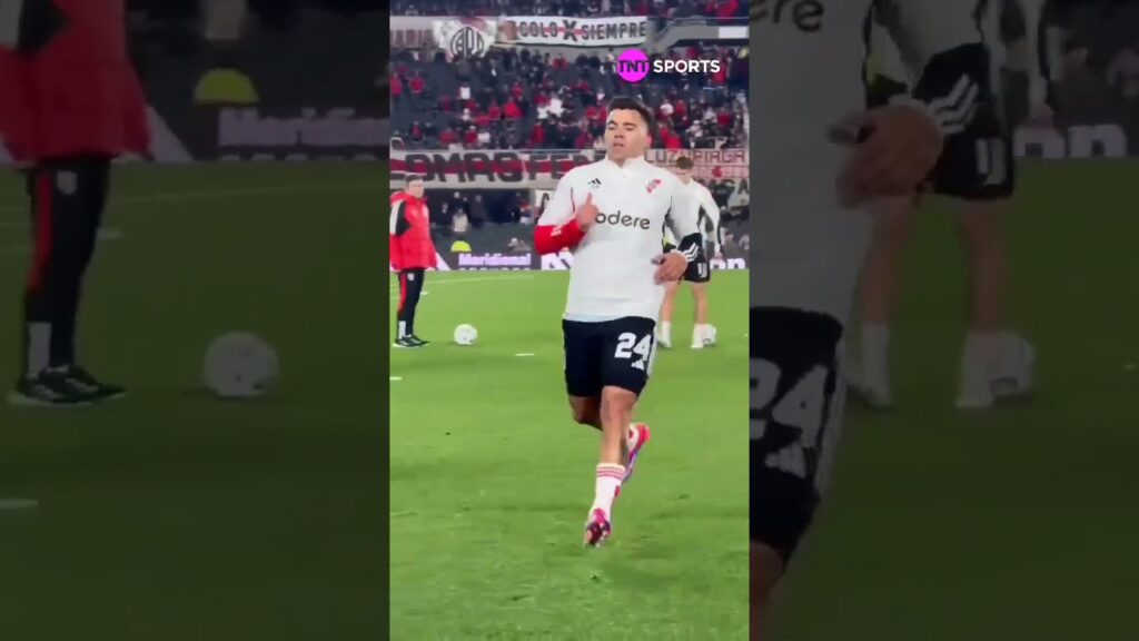 La entrada en calor del Huevo Acuña. Hoy será TITULAR en #River 🥚