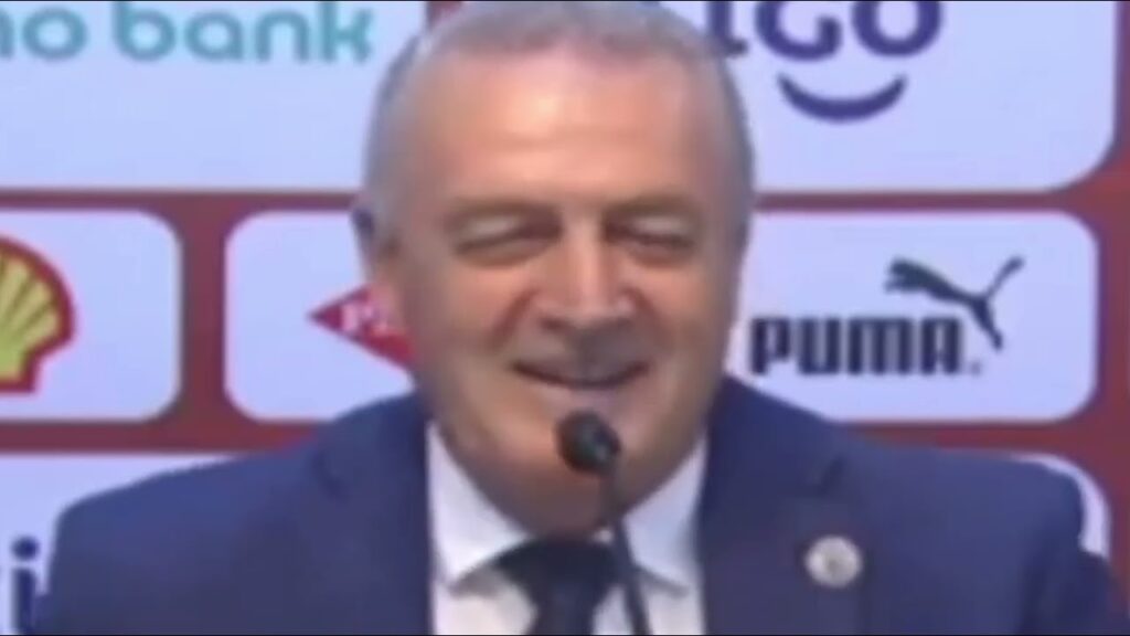 Rueda de Prensa de Gustavo Alfaro POST Partido Tras Ganarle a Venezuela de Local